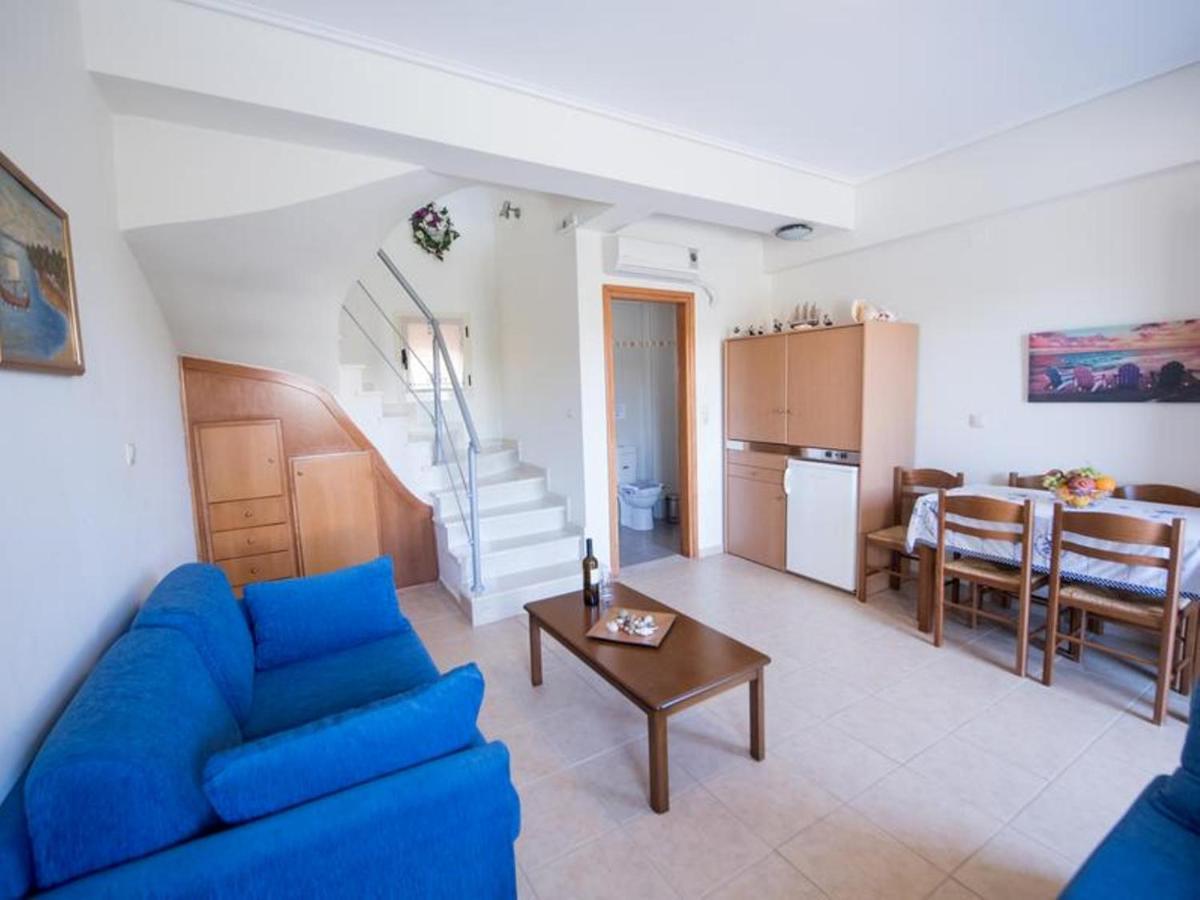 Manoleas Villas - Apartment 2 Stoúpa المظهر الخارجي الصورة